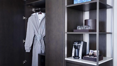 Hyatt Centric Brickell Miami image 8